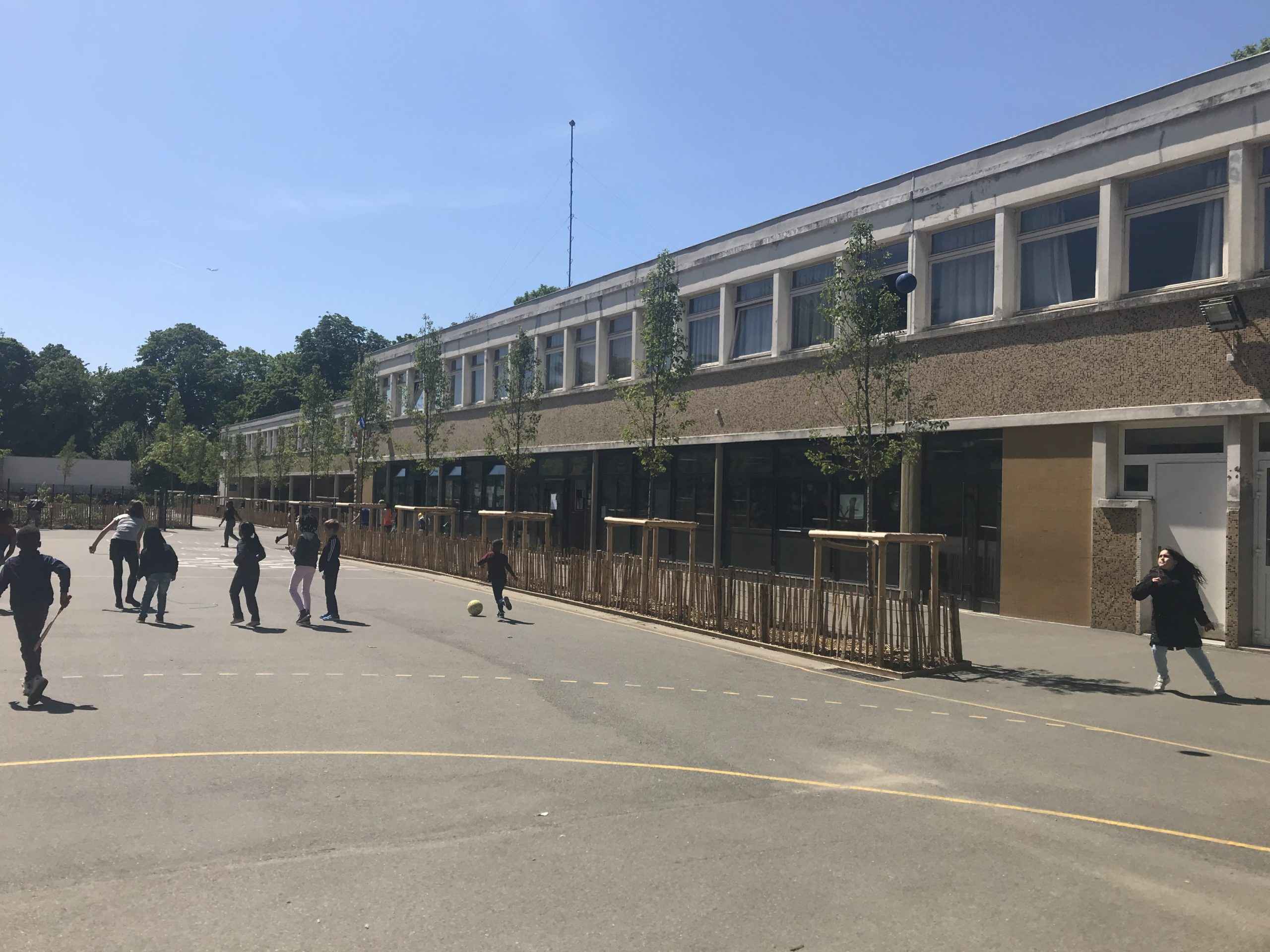 Requalification des espaces d’un groupe scolaire (93)